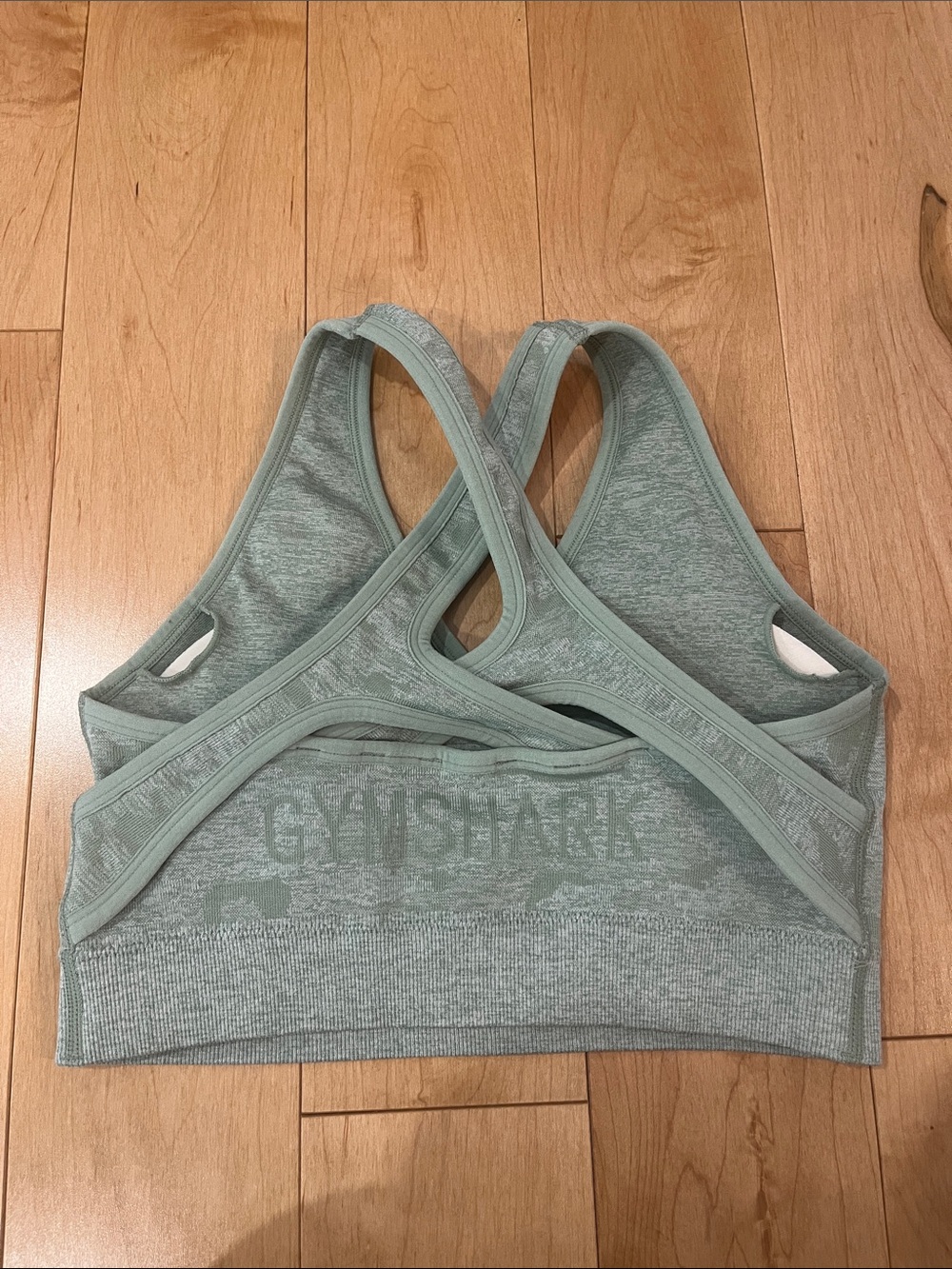 Gymshark Crossover Sports Bra - Green Camo - Picture 2 of 3